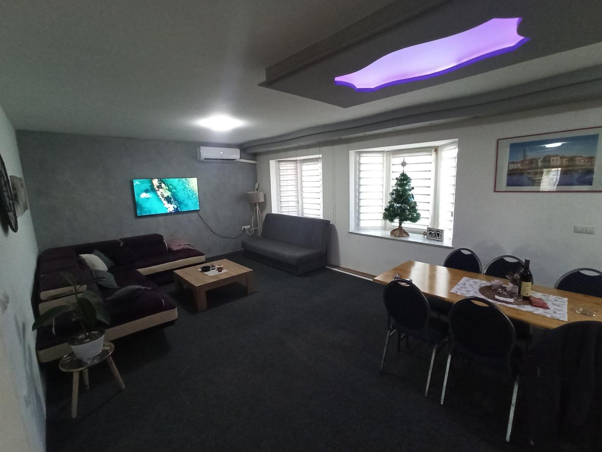 Royal Apartmani Bosanski Samac Buitenkant foto
