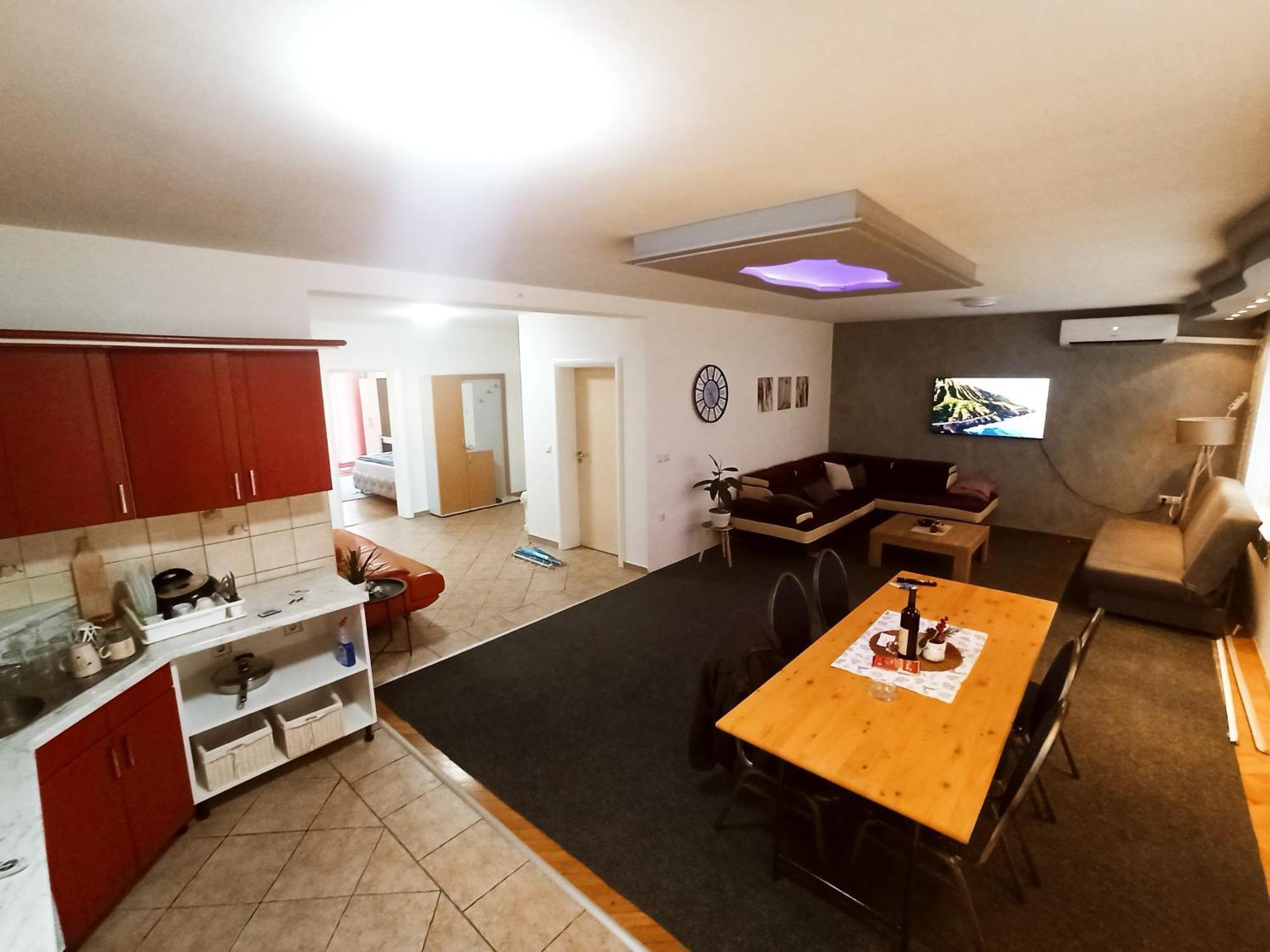 Royal Apartmani Bosanski Samac Buitenkant foto