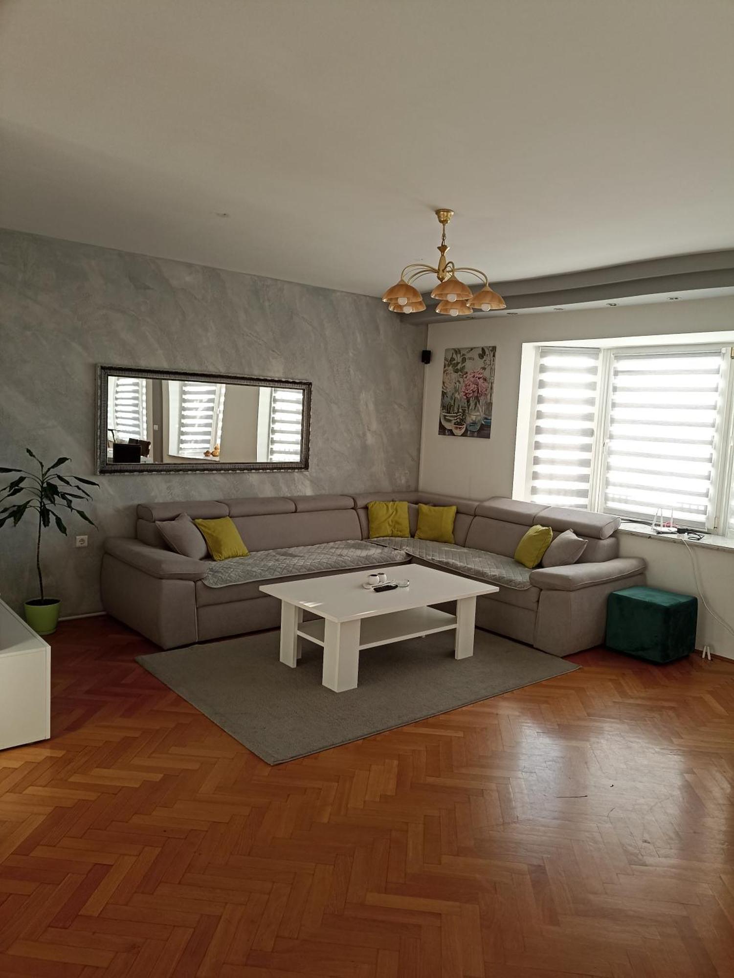 Royal Apartmani Bosanski Samac Buitenkant foto