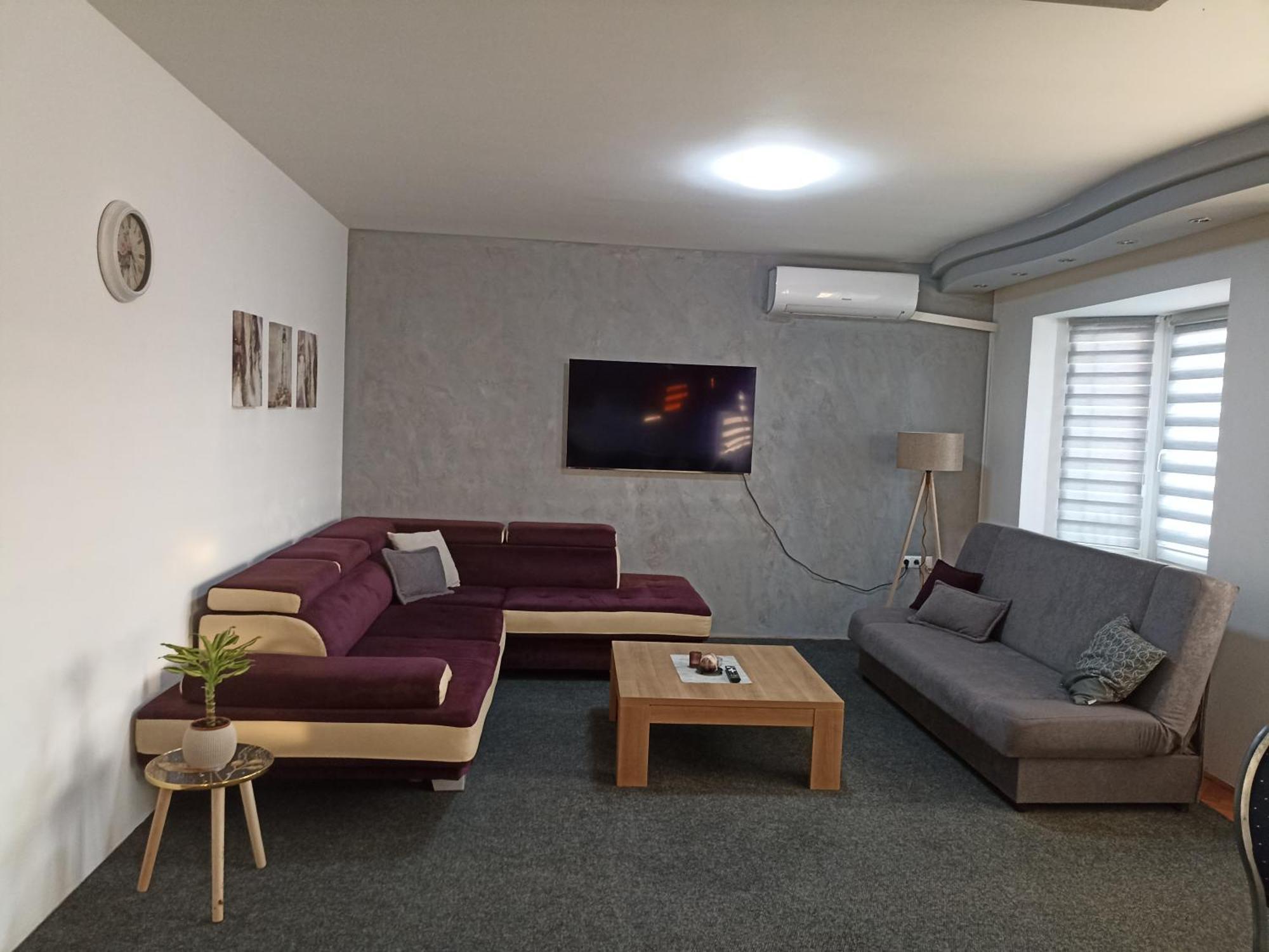 Royal Apartmani Bosanski Samac Buitenkant foto